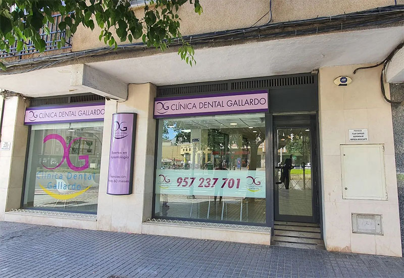 Interiorismo para locales comerciales en Córdoba, clínicas dentales, ópticas, restaurantes, bares